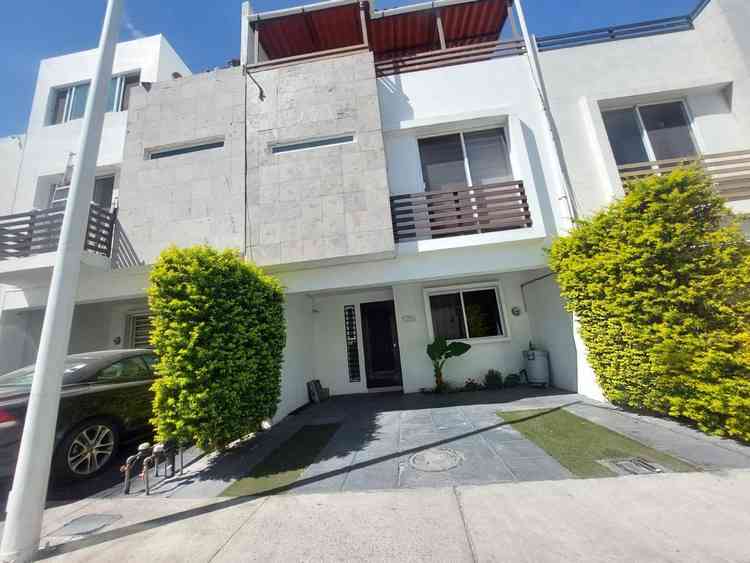 casa en venta ninos heroes los portales san pedro tlaquepaque jalisco pPUkhT7
